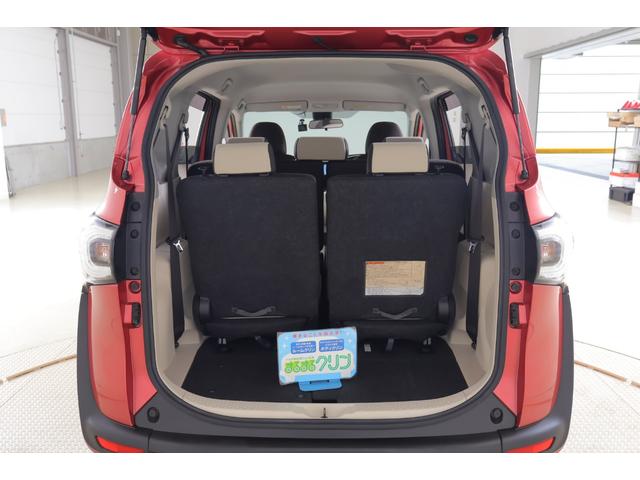 シエンタ ハイブリッドＸ　７インチ社外ナビ（ストラーダ）　Ｂｌｕｅｔｏｏｔｈ　ＣＤ，ＤＶＤ　フルセグ　シートヒータ　キーレスキー　ＥＴＣ　ワンオーナ　前後ドライブレコーダー（42枚目）