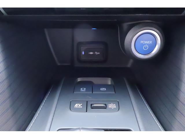 ハリアーハイブリッド Ｚ　レザーパッケージ　４ＷＤ　衝突被害軽減ブレーキ　ＢＳＭ　１２．３インチＪＢＬナビ地デジ　全周囲カメラ　レーダークルーズ　車線逸脱警報　クリアランスソナー　ＥＴＣ２．０　シートヒーター＆クール　ステアリングヒーター　パワーバックドア　デジタルミラー　ドラレコ（26枚目）