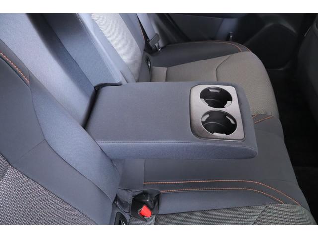 ＸＶ ２．０ｉ－Ｌ　アイサイト　衝突軽減ブレーキ　踏み間違い防止　クリアランスソナー　車線逸脱警報　オートエアコン　純正ナビ　地デジＴＶ　Ｂｌｕｅｔｏｏｔｈ接続　バックカメラ　サイドカメラ　ＥＴＣ　ワンオーナー　ＬＥＤ（34枚目）