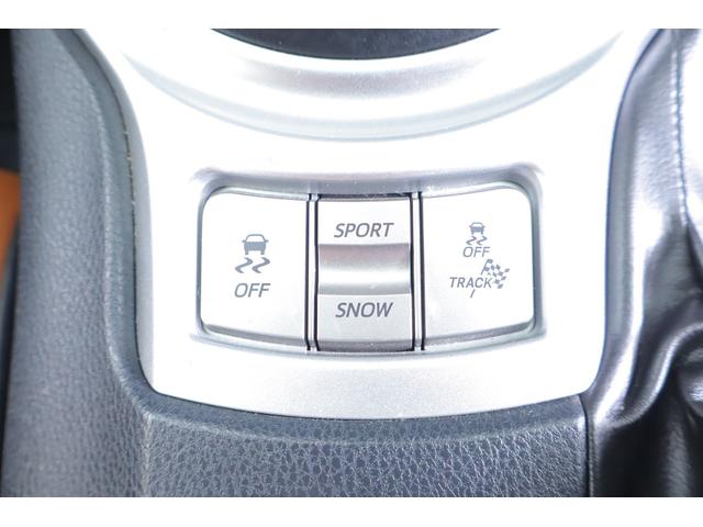 ８６ ＧＴリミテッド　純正ＳＤナビ　地デジＴＶ　バックカメラ　スマートキー　ＥＴＣ　シートヒーター　パドルシフト　前後ドラレコ　ＬＥＤヘッドライト　電動格納ミラー　Ｂｌｕｅｔｏｏｔｈ接続　トルセンＬＳＤ　純正アルミ　横滑り防止装置（24枚目）