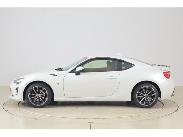 ８６ ＧＴリミテッド　純正ＳＤナビ　地デジＴＶ　バックカメラ　スマートキー　ＥＴＣ　シートヒーター　パドルシフト　前後ドラレコ　ＬＥＤヘッドライト　電動格納ミラー　Ｂｌｕｅｔｏｏｔｈ接続　トルセンＬＳＤ　純正アルミ　横滑り防止装置（37枚目）