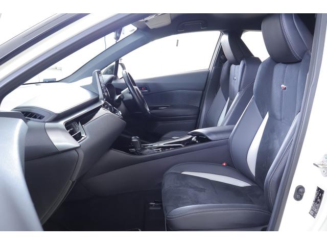 C-HR S GRスポーツ 衝突被害軽減ブレーキ 純正8インチDAナビ バックカメラ BSM スマートキー ETC2.0 レーダークルーズ 車線逸脱警報 オートハイビーム 前後ドラレコ Bluetooth接続 LEDヘッドライト 横滑り防止装置 ワンオーナー(38枚目)