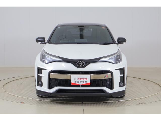 C-HR S GRスポーツ 衝突被害軽減ブレーキ 純正8インチDAナビ バックカメラ BSM スマートキー ETC2.0 レーダークルーズ 車線逸脱警報 オートハイビーム 前後ドラレコ Bluetooth接続 LEDヘッドライト 横滑り防止装置 ワンオーナー(42枚目)