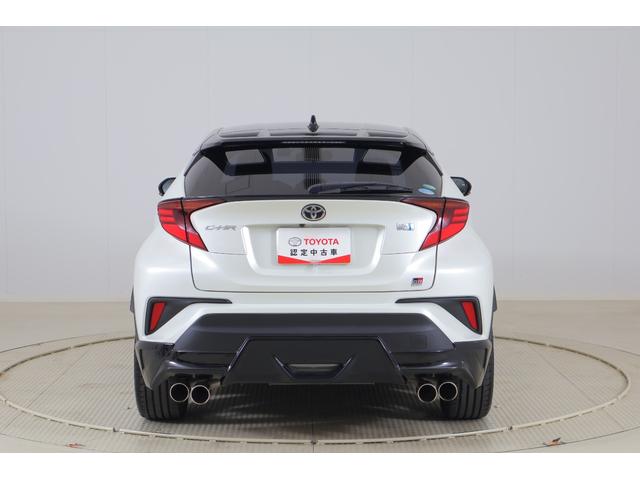 C-HR S GRスポーツ 衝突被害軽減ブレーキ 純正8インチDAナビ バックカメラ BSM スマートキー ETC2.0 レーダークルーズ 車線逸脱警報 オートハイビーム 前後ドラレコ Bluetooth接続 LEDヘッドライト 横滑り防止装置 ワンオーナー(44枚目)