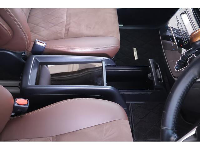 エスティマ アエラス　プレミアム－Ｇ　ＴＲＤエアロ　衝突被害軽減ブレーキ　純正１０インチナビ　地デジＴＶ　前後カメラ　後席モニター　スマートキー　ＥＴＣ２．０　クルコン　車線逸脱警報　オートハイビーム　シートヒーター　両側電動ドア　ドラレコ　パワーバックドア　４ＷＤ（41枚目）