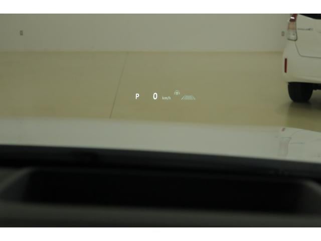 クラウンクロスオーバー Gアドバンスド・レザーパッケージ ディスプレイオーディオ フルセグ 全方位カメラ シートヒータ、クーラー、ハンドルヒータ デジタルインナーミラー(ドラレコ付き) ブラインドスポットモニター ヘッドアップディスプレイ 置くだけ充電(32枚目)