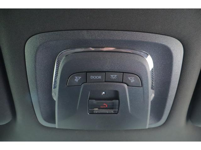 クラウンクロスオーバー Gアドバンスド・レザーパッケージ ディスプレイオーディオ フルセグ 全方位カメラ シートヒータ、クーラー、ハンドルヒータ デジタルインナーミラー(ドラレコ付き) ブラインドスポットモニター ヘッドアップディスプレイ 置くだけ充電(33枚目)