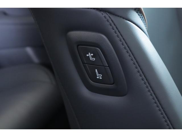 クラウンクロスオーバー Gアドバンスド・レザーパッケージ ディスプレイオーディオ フルセグ 全方位カメラ シートヒータ、クーラー、ハンドルヒータ デジタルインナーミラー(ドラレコ付き) ブラインドスポットモニター ヘッドアップディスプレイ 置くだけ充電(43枚目)