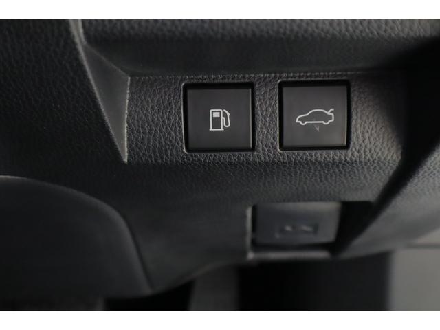 クラウンクロスオーバー Gアドバンスド・レザーパッケージ ディスプレイオーディオ フルセグ 全方位カメラ シートヒータ、クーラー、ハンドルヒータ デジタルインナーミラー(ドラレコ付き) ブラインドスポットモニター ヘッドアップディスプレイ 置くだけ充電(48枚目)