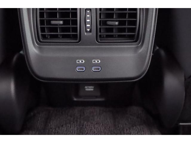 クラウンクロスオーバー Gアドバンスド・レザーパッケージ ディスプレイオーディオ フルセグ 全方位カメラ シートヒータ、クーラー、ハンドルヒータ デジタルインナーミラー(ドラレコ付き) ブラインドスポットモニター ヘッドアップディスプレイ 置くだけ充電(80枚目)