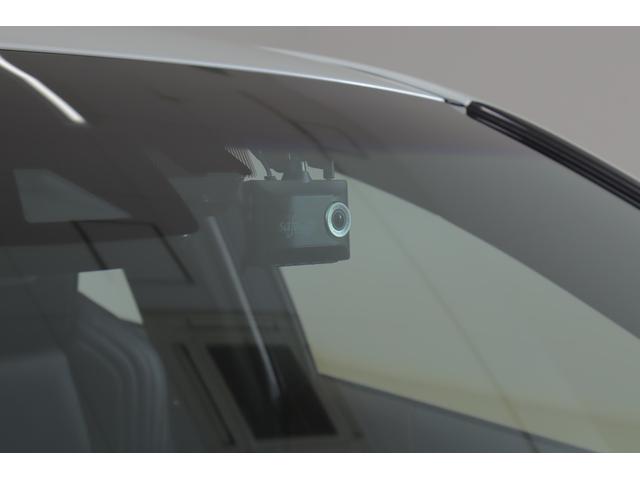 ハリアーハイブリッド Ｚ　レザーパッケージ　４ＷＤ　衝突被害軽減ブレーキ　ＢＳＭ　レーダークルーズ　１２．３インチＪＢＬナビ　地デジＴＶ　全周囲カメラ　車線逸脱警報　ＥＴＣ　シートヒーター＆クール　ステアリングヒーター　パワーバックドア　デジタルミラー　前後ドラレコ　ワンオーナー（33枚目）