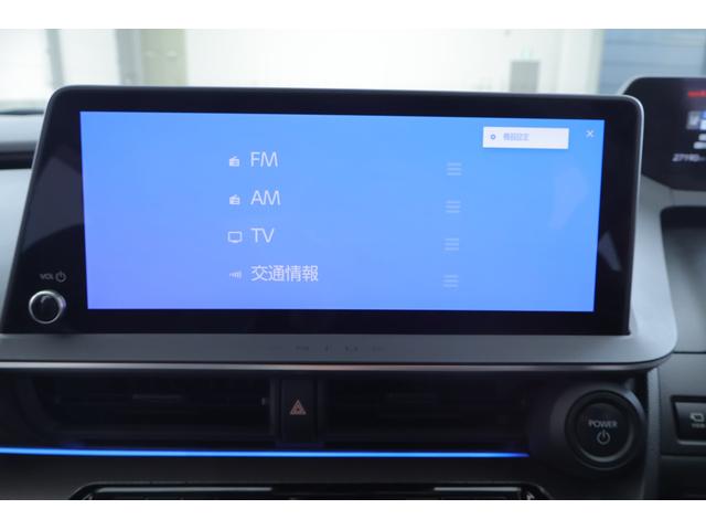 プリウス Ｕ　アドバンストパーク　純正１２．３インチＤＡ　地デジＴＶ　全周囲カメラ　衝突被害軽減ブレーキ　ＢＳＭ　レーダークルーズ　車線逸脱警報　ＥＴＣ２．０　シートヒーター　ステアリングヒーター　ＡＣ１００Ｖ－１５００Ｗ　クリアランスソナー　前後ドラレコ　ＬＥＤライト（17枚目）