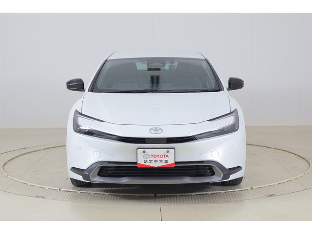 プリウス Ｕ　アドバンストパーク　純正１２．３インチＤＡ　地デジＴＶ　全周囲カメラ　衝突被害軽減ブレーキ　ＢＳＭ　レーダークルーズ　車線逸脱警報　ＥＴＣ２．０　シートヒーター　ステアリングヒーター　ＡＣ１００Ｖ－１５００Ｗ　クリアランスソナー　前後ドラレコ　ＬＥＤライト（50枚目）