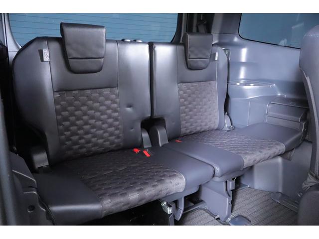 ヴォクシー ハイブリッドS-Z 衝突被害軽減ブレーキ 10.5型DAナビ 純正10.5インチナビ 快適利便パッケージ アドバンストパーク 全周囲カメラ 後席モニター ETC 両側電動ドア シートヒーター AC100V-1500W 前後ドラレコ パワーバックドア(48枚目)