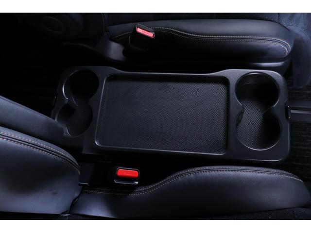 アルファード ２．５Ｓ　タイプゴールドＩＩＩ　４ＷＤ　衝突被害軽減ブレーキ　ＪＢＬプレミアムナビ地デジＴＶ　１３．３インチリアエンター　全周囲カメラ　ＢＳＭ　レーダークルーズ　車線逸脱警報　デジタルミラー　前後ドラレコ　ＥＴＣ　両側電動ドア　パワーバックドア　３眼ＬＥＤライト（47枚目）