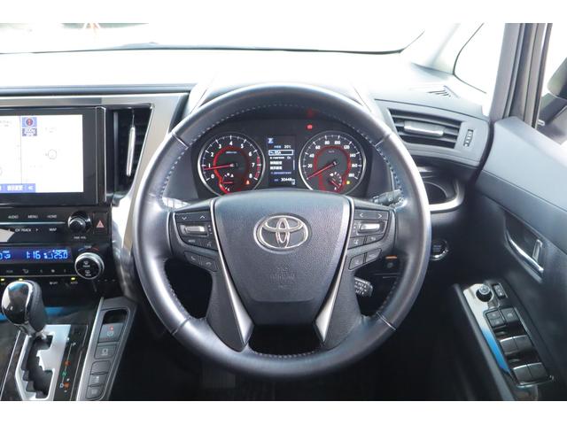 アルファード ２．５Ｓ　衝突被害軽減ブレーキ　レーダークルーズ　純正９インチＤＡナビ　バックカメラ　スマートキー　ＥＴＣ２．０　クリアランスソナー　車線逸脱警報　オートハイビーム　両側電動ドア　ＡＣ１００Ｖ電源　ＬＥＤヘッドライト　前後ドラレコ　横滑り防止装置（13枚目）