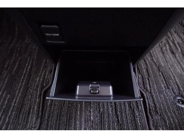 アルファード ２．５Ｓ　衝突被害軽減ブレーキ　レーダークルーズ　純正９インチＤＡナビ　バックカメラ　スマートキー　ＥＴＣ２．０　クリアランスソナー　車線逸脱警報　オートハイビーム　両側電動ドア　ＡＣ１００Ｖ電源　ＬＥＤヘッドライト　前後ドラレコ　横滑り防止装置（33枚目）