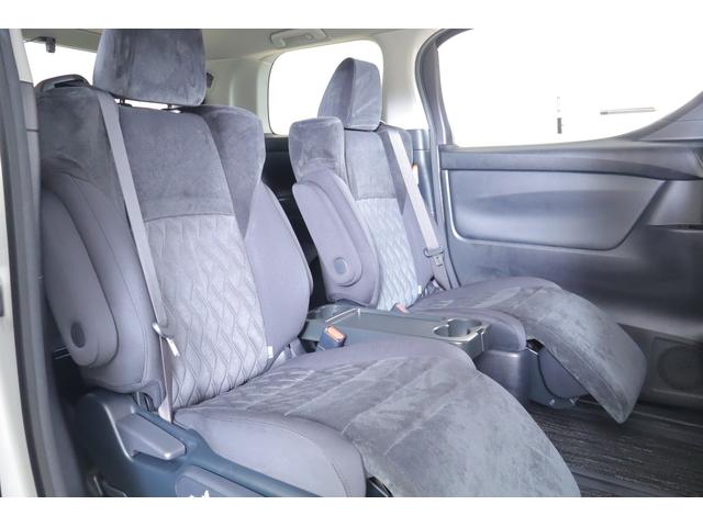 アルファード ２．５Ｓ　衝突被害軽減ブレーキ　レーダークルーズ　純正９インチＤＡナビ　バックカメラ　スマートキー　ＥＴＣ２．０　クリアランスソナー　車線逸脱警報　オートハイビーム　両側電動ドア　ＡＣ１００Ｖ電源　ＬＥＤヘッドライト　前後ドラレコ　横滑り防止装置（39枚目）