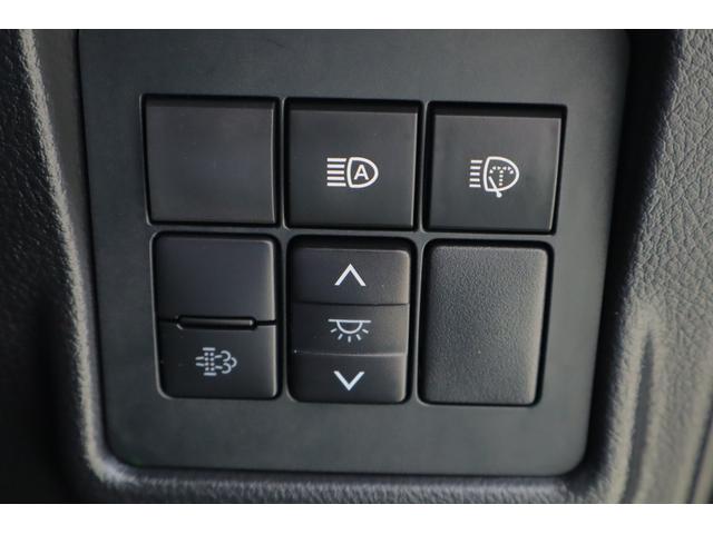 ランドクルーザープラド ＴＸ　Ｌパッケージ　４ＷＤ　衝突被害軽減ブレーキ　ＢＳＭ　純正９インチＤＡナビ　全周囲カメラ　スマートキー　ＥＴＣ２．０　レーダークルーズ　車線逸脱警報　オートハイビーム　本革　シートヒーター＆クール　クリアランスソナー　ＬＥＤヘッドライト　ワンオーナー（31枚目）