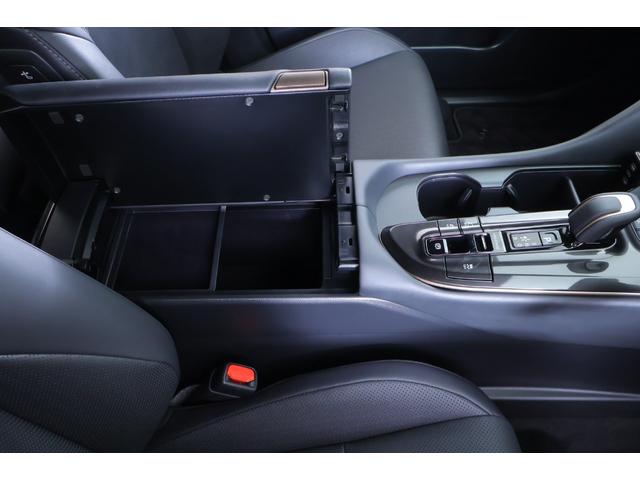 クラウンスポーツ Ｚ　ディスプレイオーディオナビ　パノラミックビューモニター　フルセグ　本革シート　シートヒーター・クーラー　シートメモリー　ＥＴＣ　ハンドルヒーター（33枚目）