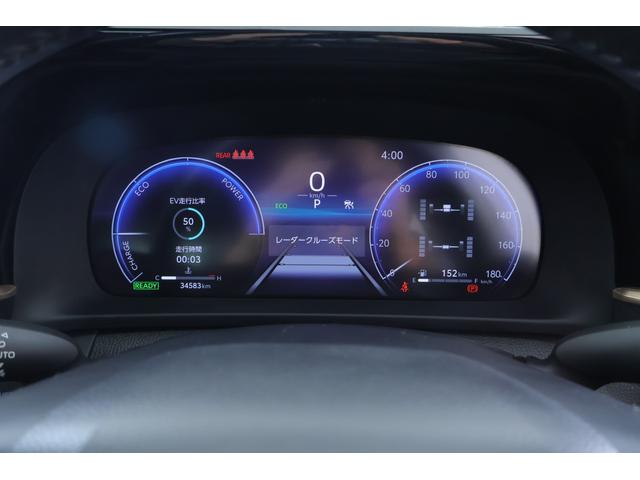 クラウンクロスオーバー Ｇアドバンスド　４ＷＤ　衝突被害軽減ブレーキ　前後ドラレコ　１２．３インチＤＡ　地デジＴＶ　全周囲カメラ　ＢＳＭ　レーダークルーズ　クリアランスソナー　車線逸脱警報　オートハイビーム　ＥＴＣ２．０　パワーシート　ＡＣ１００Ｖ－１５００Ｗ　パワートランク（20枚目）