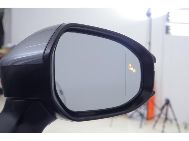 クラウンクロスオーバー Ｇアドバンスド　４ＷＤ　衝突被害軽減ブレーキ　前後ドラレコ　１２．３インチＤＡ　地デジＴＶ　全周囲カメラ　ＢＳＭ　レーダークルーズ　クリアランスソナー　車線逸脱警報　オートハイビーム　ＥＴＣ２．０　パワーシート　ＡＣ１００Ｖ－１５００Ｗ　パワートランク（38枚目）