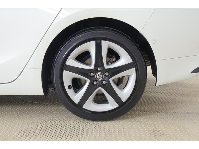 プリウス Ａツーリングセレクション　衝突被害軽減ブレーキ　純正９型ナビ　地デジＴＶ　バックカメラ　ＢＳＭ　レーダークルーズ　車線逸脱警報　スマートキー　ＥＴＣ　オートハイビーム　クリアランスソナー　シートヒーター　ＬＥＤヘッドライト　横滑り防止装置　ワンオーナー（49枚目）