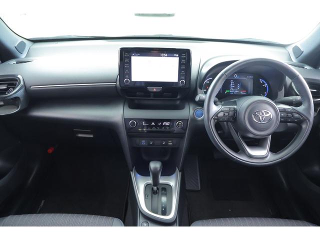 ヤリスクロス ハイブリッドZ ディスプレイオーディオ パノラミックビューモニター シートヒーター LEDヘッドライト スマートキー トヨタセーフティセンス ETC 純正18インチアルミ ワンオーナー ドライブレコーダー(12枚目)