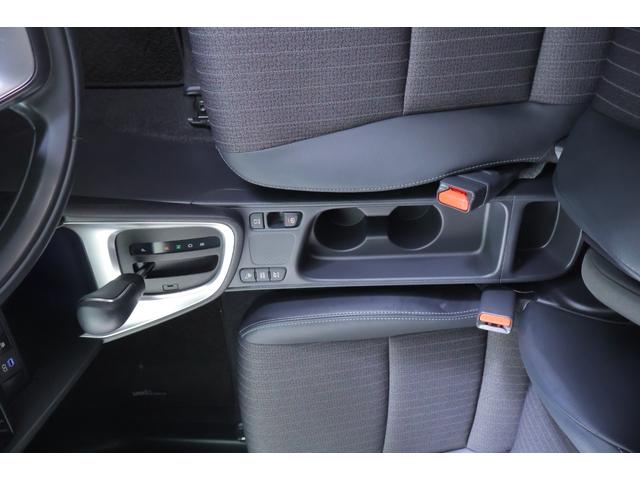 ヤリスクロス ハイブリッドZ ディスプレイオーディオ パノラミックビューモニター シートヒーター LEDヘッドライト スマートキー トヨタセーフティセンス ETC 純正18インチアルミ ワンオーナー ドライブレコーダー(19枚目)