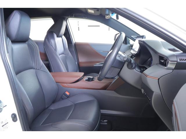 ハリアーハイブリッド Z レザーパッケージ 12.3インチディスプレイオーディオ(地図あり) 全方位カメラ シートヒーター、クーラー ETC2.0 前後ドライブレコーダー ヘッドアップディスプレイ デジタルインナーミラー(ドラレコ付き)(20枚目)