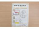 店頭にて、クルマの状態が一目で分かる検査証明書を公開中。トヨタ認定検査員が厳しく査定し、状態を点数と図解で表示しています。修復歴はもちろん、傷やヘコミの箇所や程度がご確認いただけます。