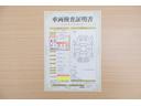 店頭にて、クルマの状態が一目で分かる検査証明書を公開中。トヨタ認定検査員が厳しく査定し、状態を点数と図解で表示しています。修復歴はもちろん、傷やヘコミの箇所や程度がご確認いただけます。