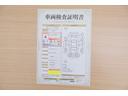 店頭にて、クルマの状態が一目で分かる検査証明書を公開中。トヨタ認定検査員が厳しく査定し、状態を点数と図解で表示しています。修復歴はもちろん、傷やヘコミの箇所や程度がご確認いただけます。