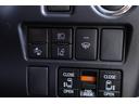 Ｇｉ　４ＷＤ　衝突被害軽減ブレーキ　純正１０．５インチナビ　地デジＴＶ　バックカメラ　後席モニター　スマートキー　ＥＴＣ２．０　クルコン　両側電動ドア　オートハイビーム　車線逸脱警報　シートヒーター　Ｂｌｕｅｔｏｏｔｈ接続　前後ドラレコ　ＬＥＤヘッドライト（25枚目）