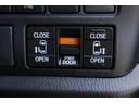 Ｇｉ　４ＷＤ　衝突被害軽減ブレーキ　純正１０．５インチナビ　地デジＴＶ　バックカメラ　後席モニター　スマートキー　ＥＴＣ２．０　クルコン　両側電動ドア　オートハイビーム　車線逸脱警報　シートヒーター　Ｂｌｕｅｔｏｏｔｈ接続　前後ドラレコ　ＬＥＤヘッドライト（26枚目）