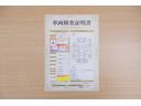 店頭にて、クルマの状態が一目で分かる検査証明書を公開中。トヨタ認定検査員が厳しく査定し、状態を点数と図解で表示しています。修復歴はもちろん、傷やヘコミの箇所や程度がご確認いただけます。