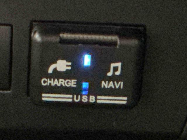 ロッキー プレミアムＧ　ＨＥＶ　バックカメラ付き　電動格納式ドアミラー　追従式クルーズコントロール　衝突被害軽減　盗難防止　衝突安全ボディ　Ｄレコ　アルミホイル　ＬＥＤライト　オートＬＥＤ　Ｓヒーター　記録簿　１オーナー　ナビＴＶ（26枚目）