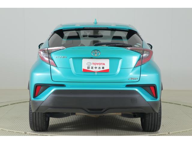 Ｃ－ＨＲ Ｇ－Ｔ　４ＷＤ　衝突被害軽減ブレーキ　純正ＳＤナビ地デジＴＶ　バックカメラ　スマートキー　ブラインドスポットモニター　オートハイビーム　レーダークルーズ　車線逸脱警報　コーナーセンサー　ＥＴＣ　シートヒーター　ＬＥＤライト　ドラレコ　横滑り防止装置　ワンオーナー（41枚目）