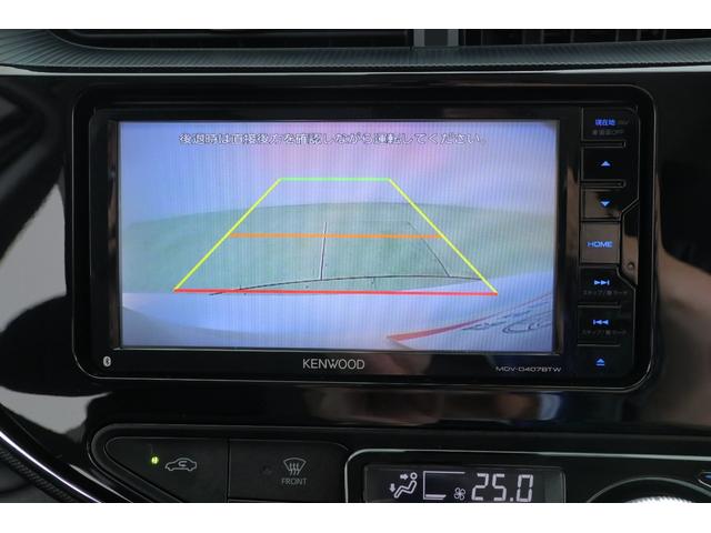 アクア Ｓスタイルブラック　衝突被害軽減ブレーキ　ＳＤナビＴＶ　バックカメラ　スマートキー　ＥＴＣ　オートハイビーム　車線逸脱警報　クリアランスソナー　前後ドラレコ　電動格納ミラー　先行車発進お知らせ機能　Ｂｌｕｅｔｏｏｔｈ接続　横滑り防止装置（15枚目）