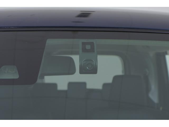 タンク Ｇ　Ｓ　衝突被害軽減ブレーキ　純正ＳＤナビＴＶ　バックカメラ　スマートキー　ＥＴＣ　車線逸脱警報　クルーズコントロール　両側電動ドア　シートヒーター　先行車発進告知機能　アイドリングストップ　Ｂｌｕｅｔｏｏｔｈ接続　ドライブレコーダー　横滑防止装置　ワンオーナー（28枚目）