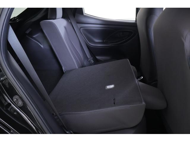 ヤリス Ｘ　衝突被害軽減ブレーキ　純正７インチＤＡ　バックカメラ　スマートキー　ＥＴＣ　車線逸脱警報　オートハイビーム　先行車発進告知機能　クリアランスソナー　Ｂｌｕｅｔｏｏｔｈ接続　ドライブレコーダー　電動格納ミラー　横滑り防止装置　ワンオーナー（36枚目）
