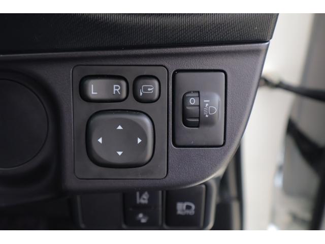 アクア S 衝突被害軽減ブレーキ 純正SDナビ 地デジTV バックカメラ ETC オートハイビーム 車線逸脱警報 クリアランスソナー 先行車発進告知機能 キーレス 電動格納ミラー Bluetooth接続 横滑り防止装置(27枚目)