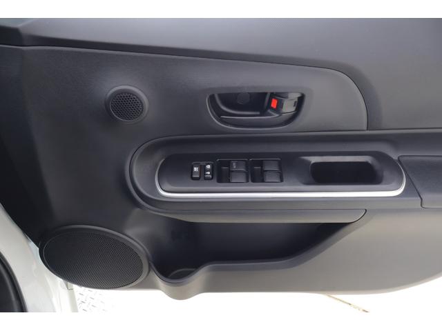 アクア S 衝突被害軽減ブレーキ 純正SDナビ 地デジTV バックカメラ ETC オートハイビーム 車線逸脱警報 クリアランスソナー 先行車発進告知機能 キーレス 電動格納ミラー Bluetooth接続 横滑り防止装置(31枚目)