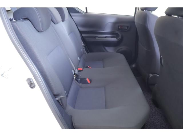 アクア S 衝突被害軽減ブレーキ 純正SDナビ 地デジTV バックカメラ ETC オートハイビーム 車線逸脱警報 クリアランスソナー 先行車発進告知機能 キーレス 電動格納ミラー Bluetooth接続 横滑り防止装置(34枚目)