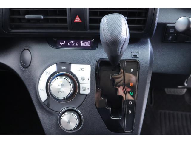 シエンタ ハイブリッド　ファンベースＸ　衝突被害軽減ブレーキ　純正ＳＤナビＴＶ　バックカメラ　キーレス　ＥＴＣ　オートハイビーム　車線逸脱警報　クリアランスソナー　片側電動ドア　先行車発進告知機能　Ｂｌｕｅｔｏｏｔｈ接続　横滑り防止装置（20枚目）