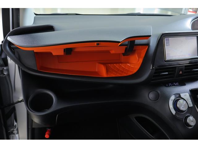 シエンタ ハイブリッド　ファンベースＸ　衝突被害軽減ブレーキ　純正ＳＤナビＴＶ　バックカメラ　キーレス　ＥＴＣ　オートハイビーム　車線逸脱警報　クリアランスソナー　片側電動ドア　先行車発進告知機能　Ｂｌｕｅｔｏｏｔｈ接続　横滑り防止装置（27枚目）