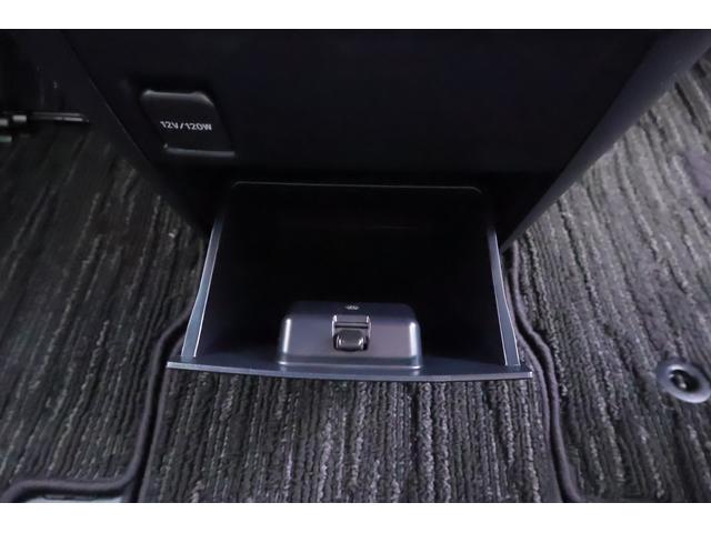 アルファード ２．５Ｓ　タイプゴールドＩＩ　衝突被害軽減ブレーキ　純正９インチＤＡナビ　バックカメラ　ＥＴＣ２．０　レーダークルーズ　オートハイビーム　車線逸脱警報　クリアランスソナー　両側電動ドア　ＡＣ１００Ｖ電源　パワーバックドア　３眼ＬＥＤライト　横滑防止装置（29枚目）