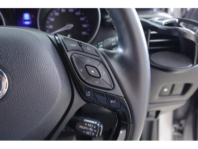 C-HR S LEDエディション 衝突被害軽減ブレーキ 純正SDナビ 地デジTV バックカメラ スマートキー ETC レーダークルーズ 車線逸脱警報 オートハイビーム Bluetooth接続 ドライブレコーダー 純正アルミ 横滑り防止装置(20枚目)