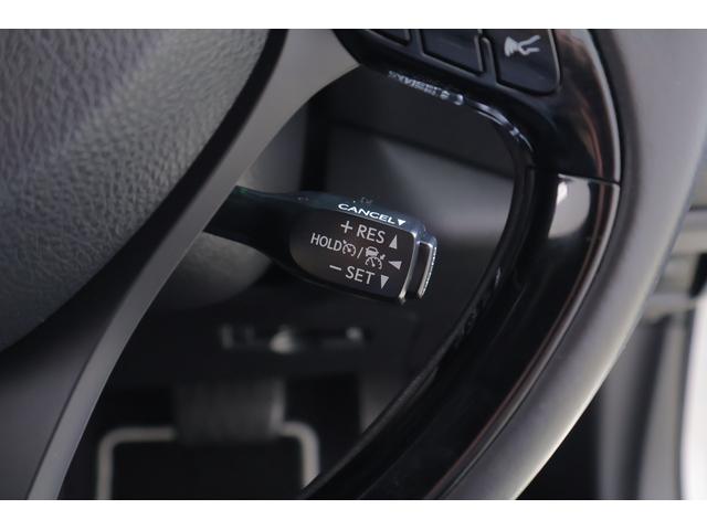 C-HR S LEDエディション 衝突被害軽減ブレーキ 純正SDナビ 地デジTV バックカメラ スマートキー ETC レーダークルーズ 車線逸脱警報 オートハイビーム Bluetooth接続 ドライブレコーダー 純正アルミ 横滑り防止装置(21枚目)