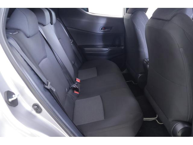 C-HR S LEDエディション 衝突被害軽減ブレーキ 純正SDナビ 地デジTV バックカメラ スマートキー ETC レーダークルーズ 車線逸脱警報 オートハイビーム Bluetooth接続 ドライブレコーダー 純正アルミ 横滑り防止装置(35枚目)